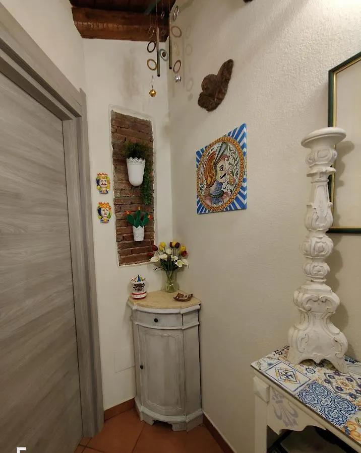 Apartment La Mansarda Di Ninni Catania Italy