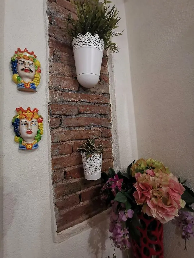 La Mansarda Di Ninni CTA Apartmán